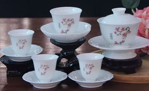 圣诞节礼品怎么选，一招搞定有面子