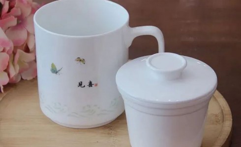 藏在陶瓷里的东方美学，送礼的格局，决定你的高度