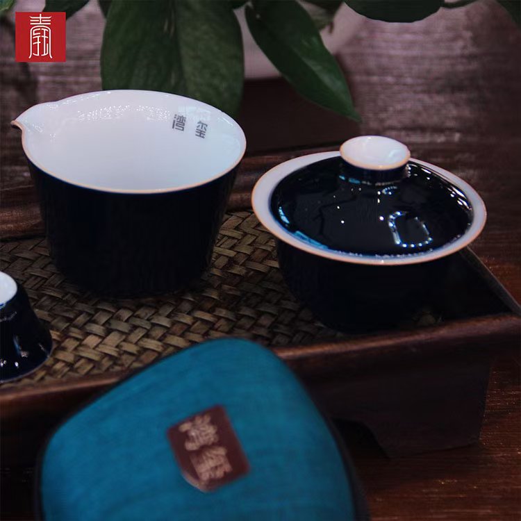 景德钰青定制 •【太子湾湾玺项目 • 随身快客杯】