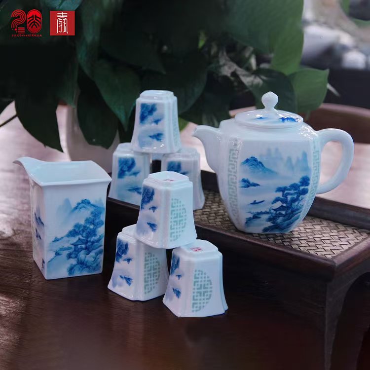 景德钰青定制 •【北大光华EMBA华南校友会20周年嘉宾礼 •青花玲珑山水茶器】