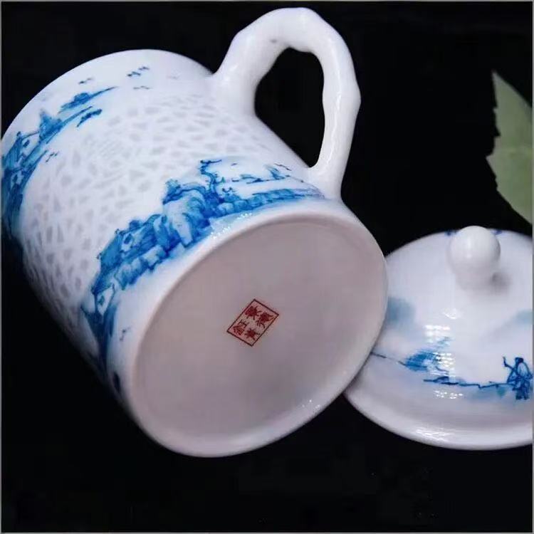 企业礼品定制天花板！31年景德钰青，用国瓷书写高端礼赠传奇