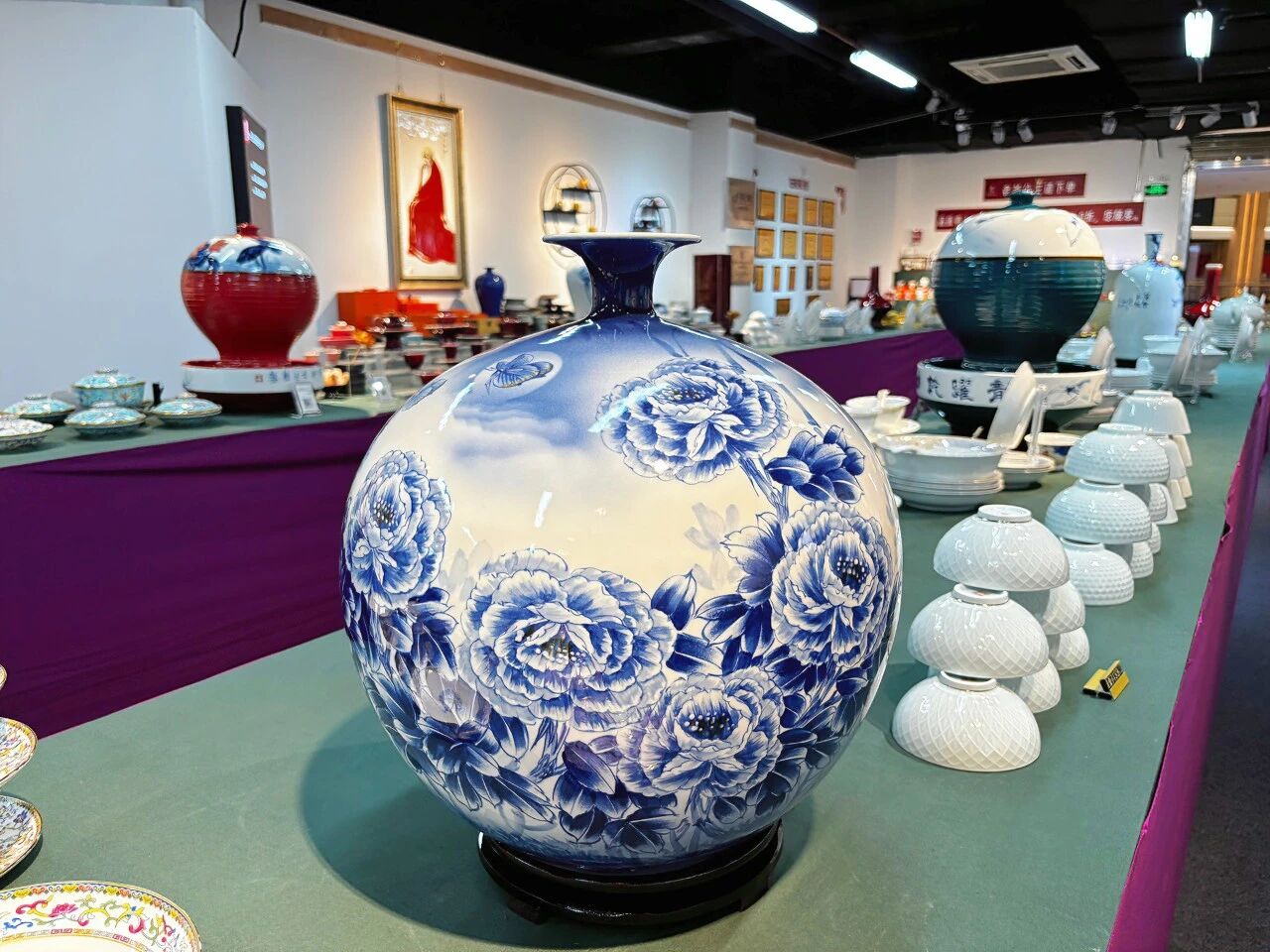 高品惠价背后，景德钰青自有窑炉让定制国瓷进万家